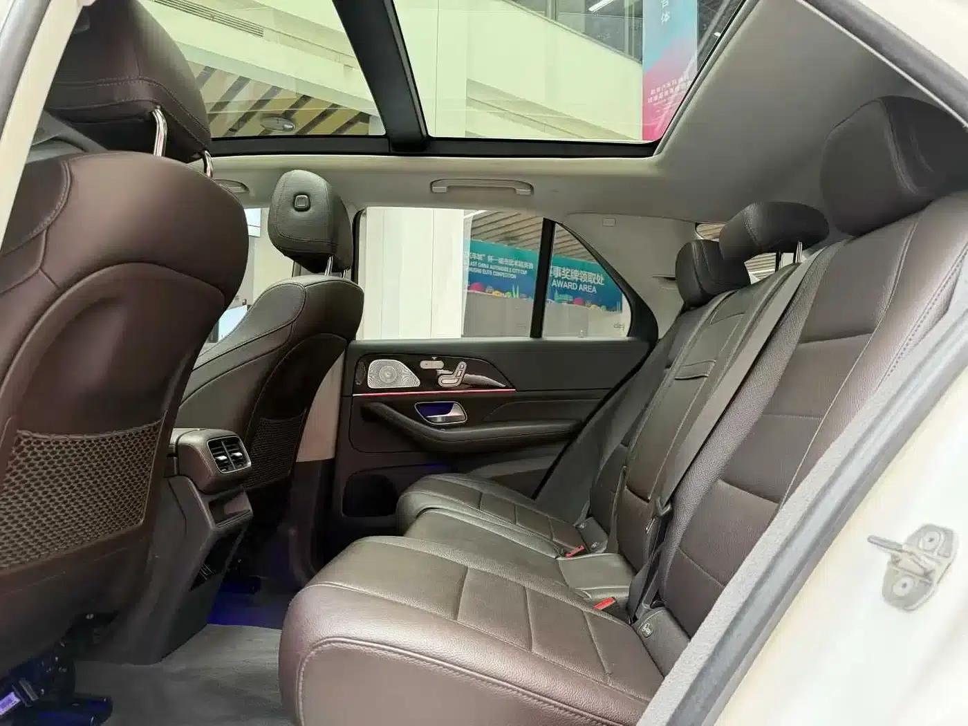 Imported Mercedes-Benz GLE 2020 GLE 350 4MATIC Fashion Model — миниатюра 6