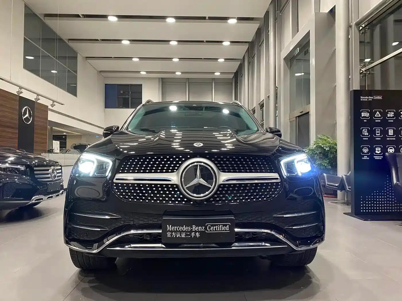 Mercedes-Benz GLE (Imported) 2022 GLE 350 4MATIC Fashion Model — миниатюра 2