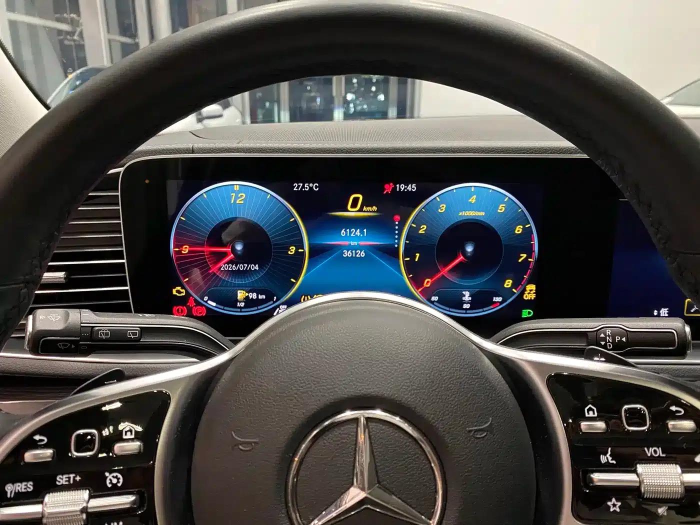 Mercedes-Benz GLE (Imported) 2022 GLE 350 4MATIC Fashion Model — миниатюра 5
