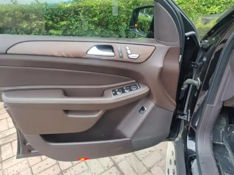 Imported Mercedes-Benz GLE 2017 GLE 320 4MATIC Dynamic — миниатюра 7