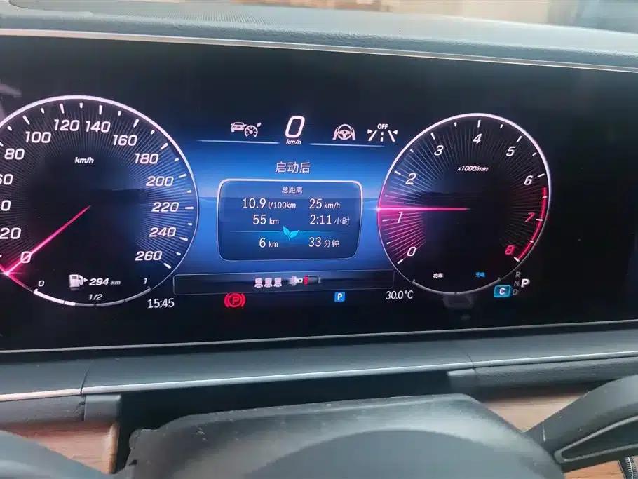 Imported Mercedes-Benz GLE 2024 GLE 450 4MATIC Fashion Model — миниатюра 14