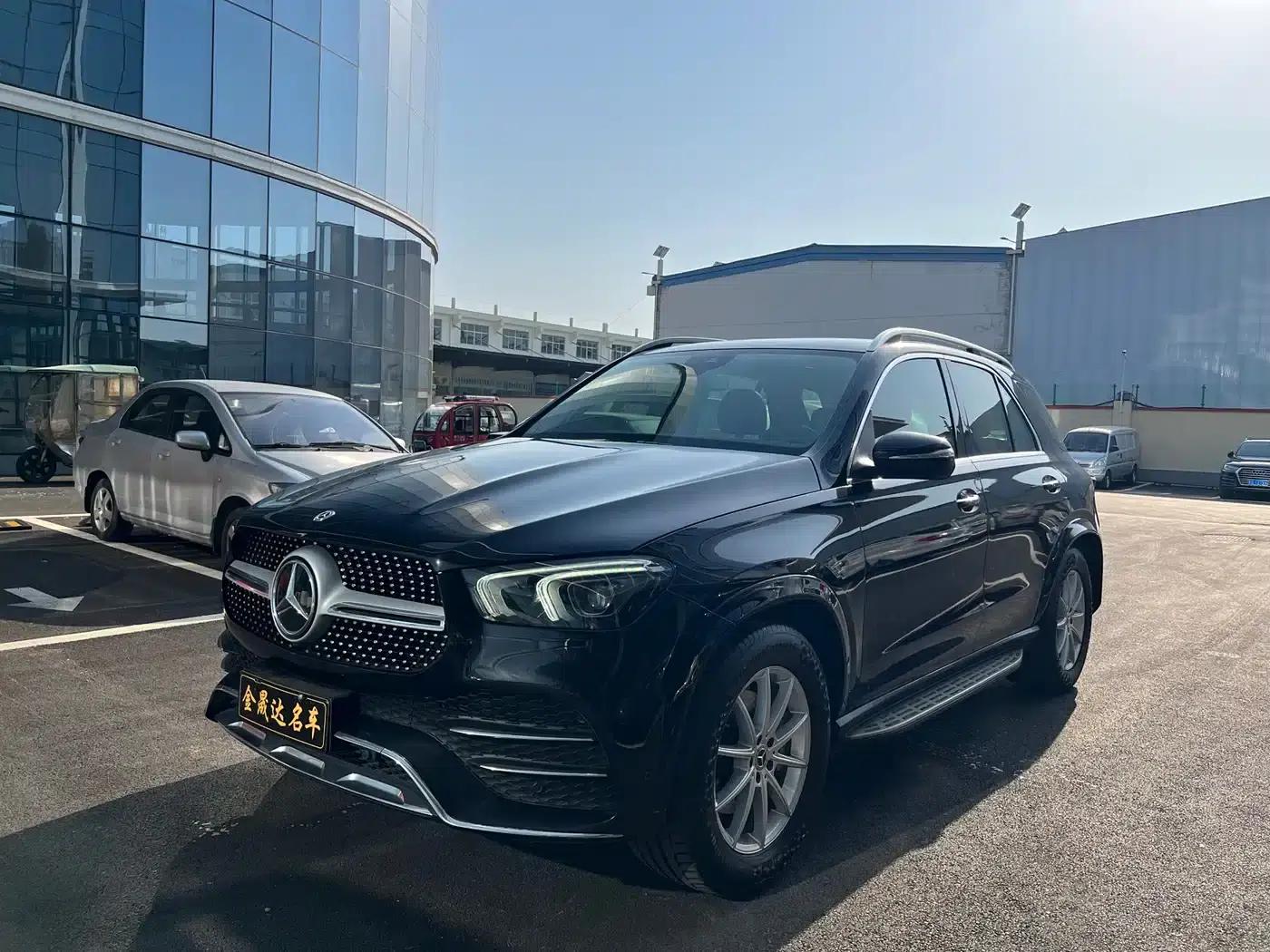 Imported Mercedes-Benz GLE 2021 GLE 350 4MATIC Fashion Model — миниатюра 1