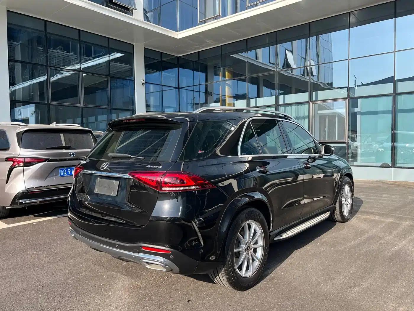 Imported Mercedes-Benz GLE 2021 GLE 350 4MATIC Fashion Model — миниатюра 9