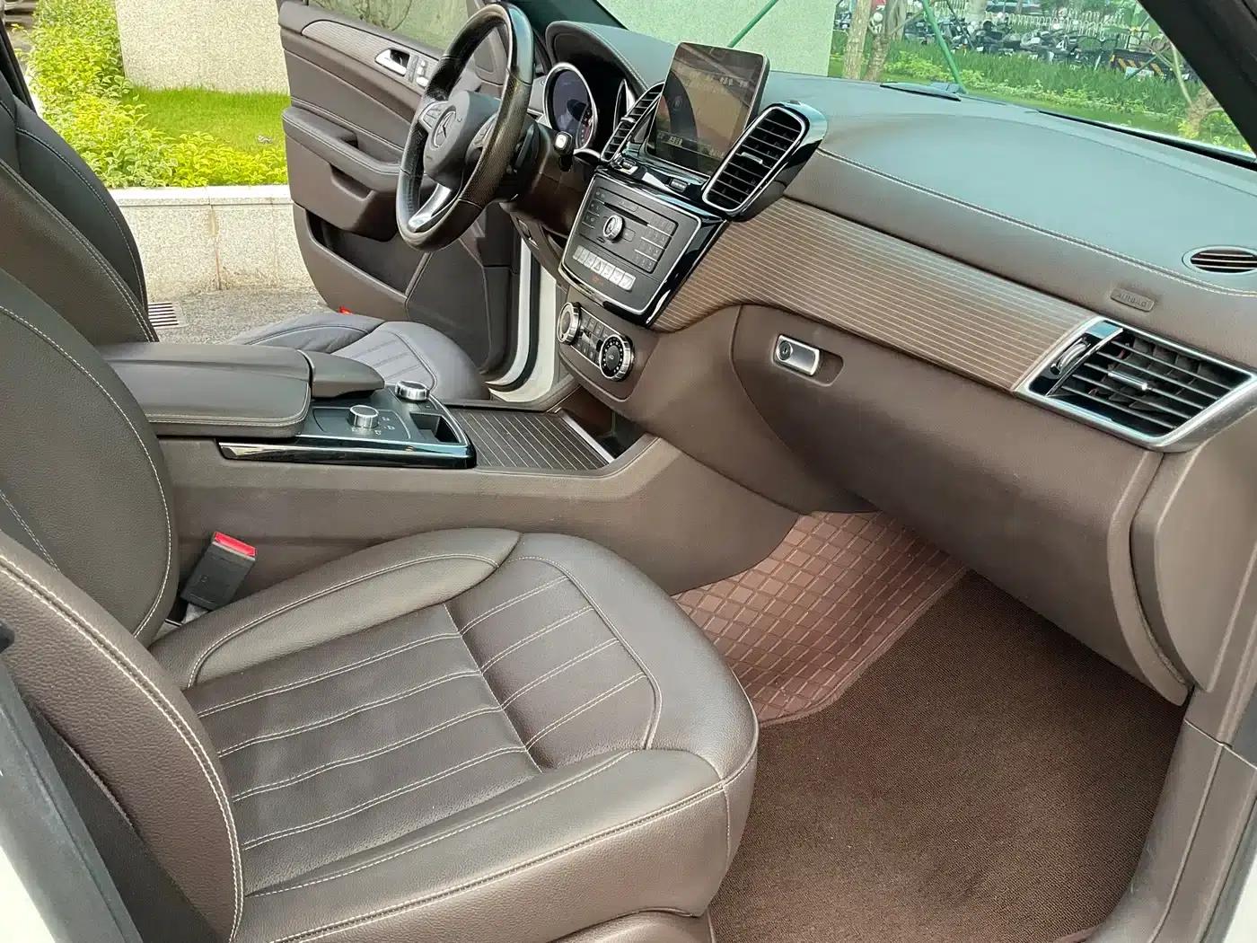 Mercedes-Benz GLE (Imported) 2019 GLE 320 4MATIC Luxury Edition — миниатюра 15