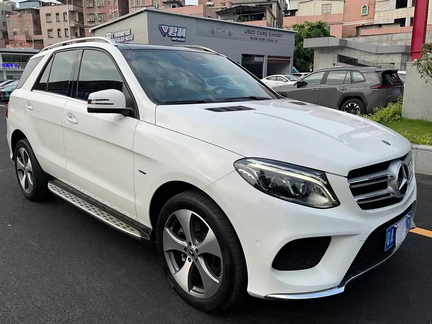 Mercedes-Benz GLE (Imported) 2019 GLE 320 4MATIC Luxury Edition — миниатюра 3