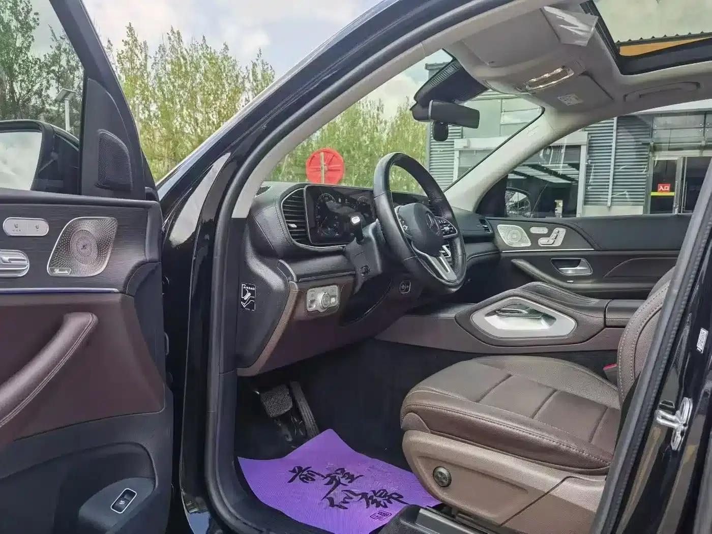 Imported Mercedes-Benz GLE 2020 Facelift GLE 450 4MATIC Fashion Model — миниатюра 3