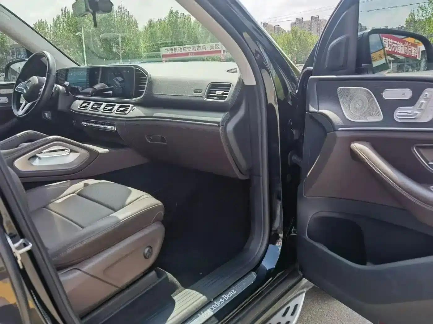 Imported Mercedes-Benz GLE 2020 Facelift GLE 450 4MATIC Fashion Model — миниатюра 5