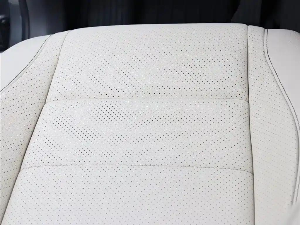 Imported Mercedes-Benz GLE 2020 GLE 450 4MATIC Fashion Model — миниатюра 21