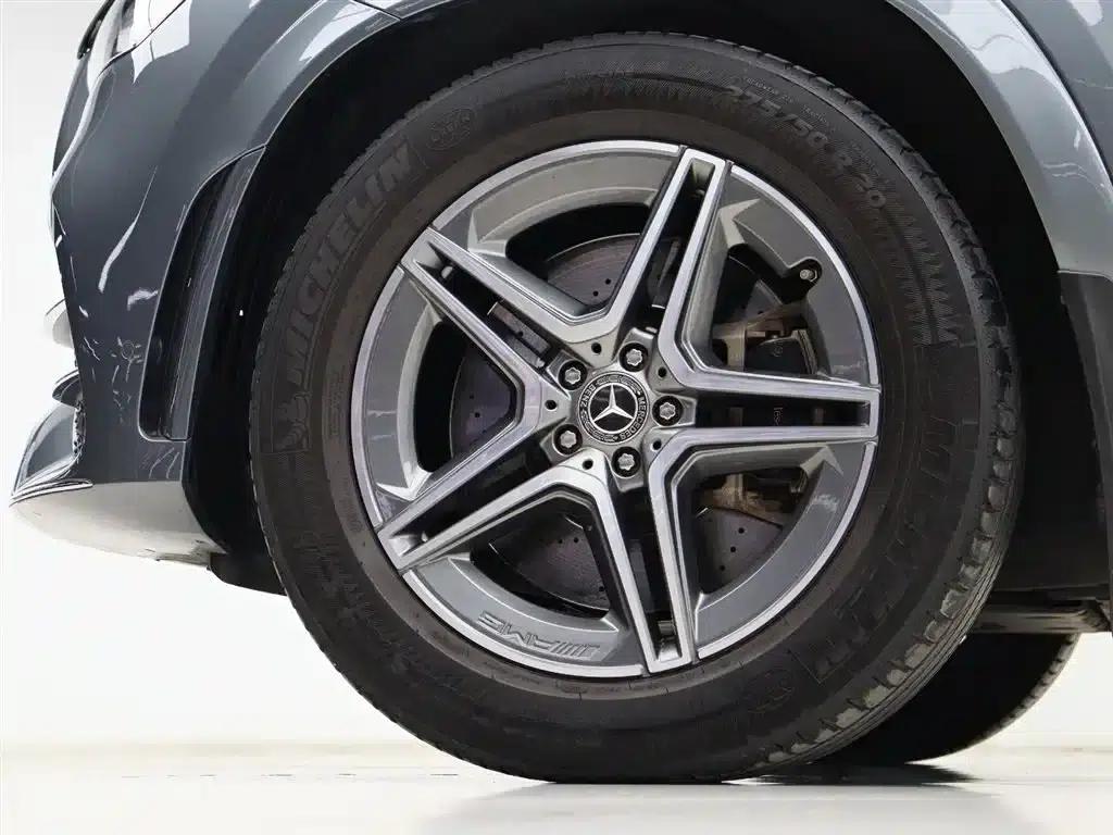 Imported Mercedes-Benz GLE 2020 GLE 450 4MATIC Fashion Model — миниатюра 34