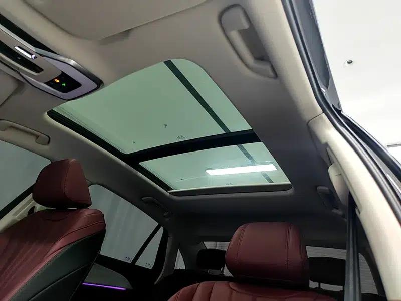 Hongqi H5 PHEV 2025 Model 170 Super Hybrid — миниатюра 19