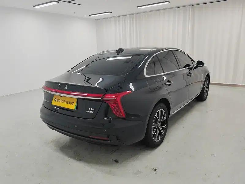 Hongqi H5 PHEV 2025 Model 170 Super Hybrid — миниатюра 7