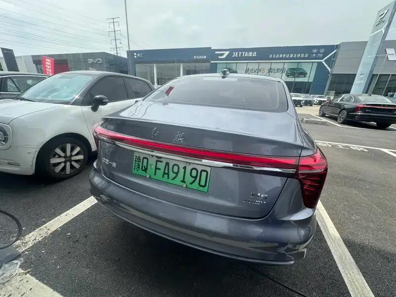 Hongqi H5 PHEV 2025 Model 170 Super Hybrid — миниатюра 5