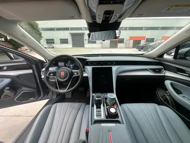 Hongqi H5 PHEV 2025 Model 170 Super Hybrid — миниатюра 8