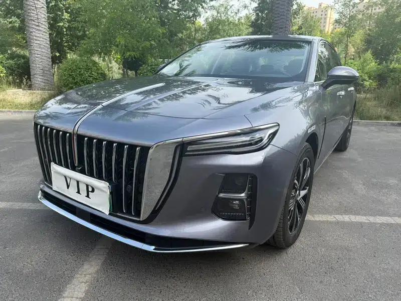 Hongqi H5 PHEV 2025 Model 170 Super Hybrid — миниатюра 1