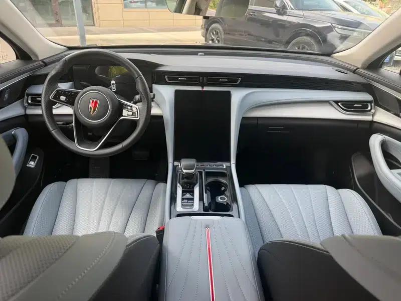 Hongqi H5 PHEV 2025 Model 170 Super Hybrid — миниатюра 7