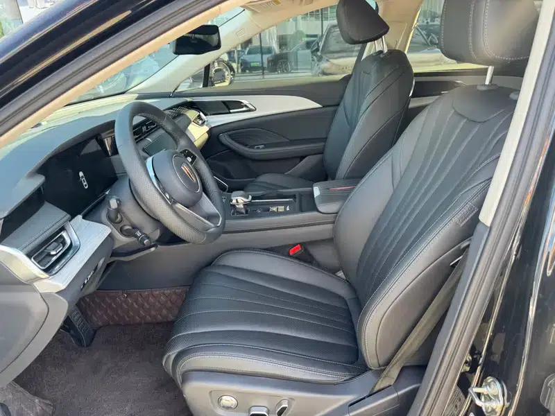 Hongqi H5 PHEV 2025 Model 170 Super Hybrid — миниатюра 10