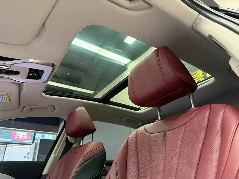 Hongqi H5 PHEV 2025 130 Super Hybrid Edition — миниатюра 17