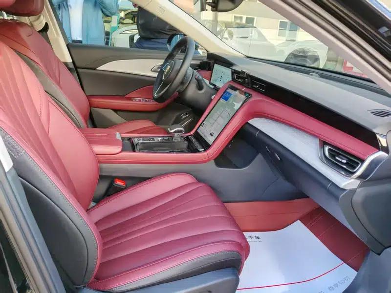 Hongqi H5 PHEV 2025 130 Super Hybrid Edition — миниатюра 8