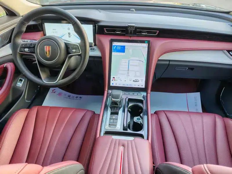 Hongqi H5 PHEV 2025 130 Super Hybrid Edition — миниатюра 9