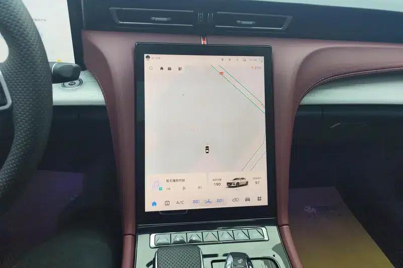 Hongqi H5 PHEV 2025 130 Super Hybrid Edition — миниатюра 11
