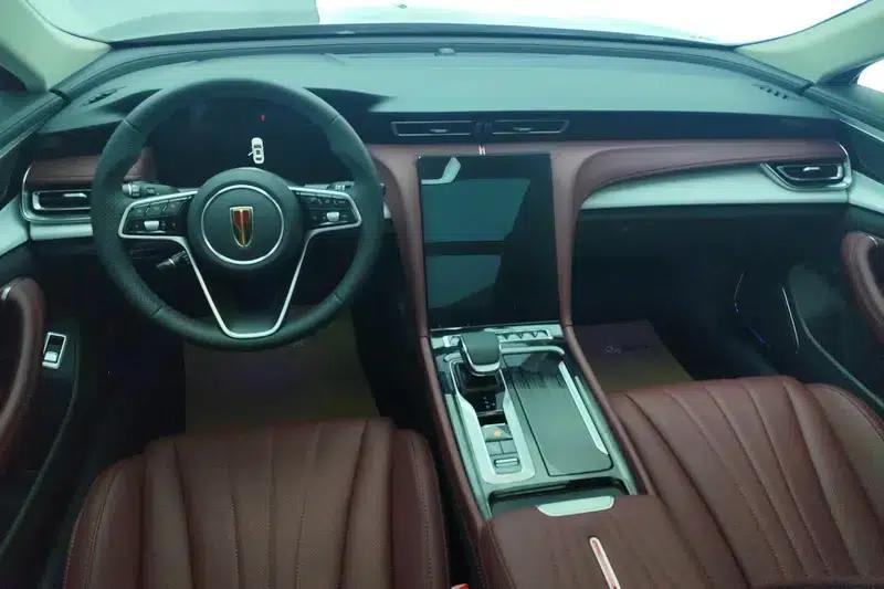 Hongqi H5 PHEV 2025 130 Super Hybrid Edition — миниатюра 13
