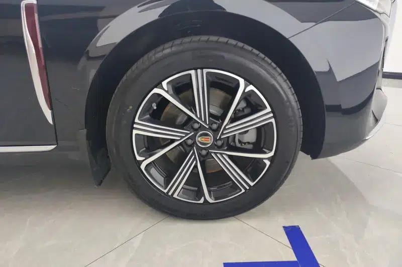 Hongqi H5 PHEV 2025 130 Super Hybrid Edition — миниатюра 4
