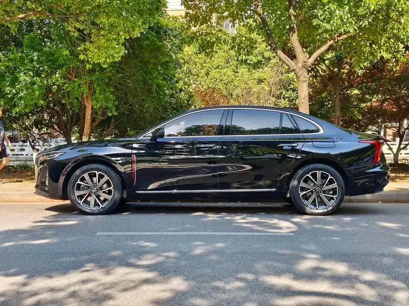 Hongqi H5 PHEV 2025 Model 170 Super Hybrid — миниатюра 4