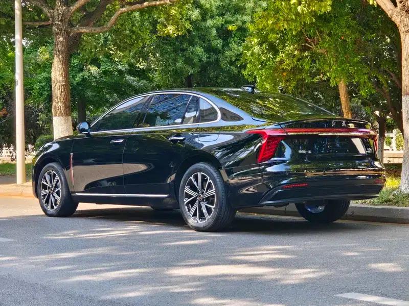 Hongqi H5 PHEV 2025 Model 170 Super Hybrid — миниатюра 5