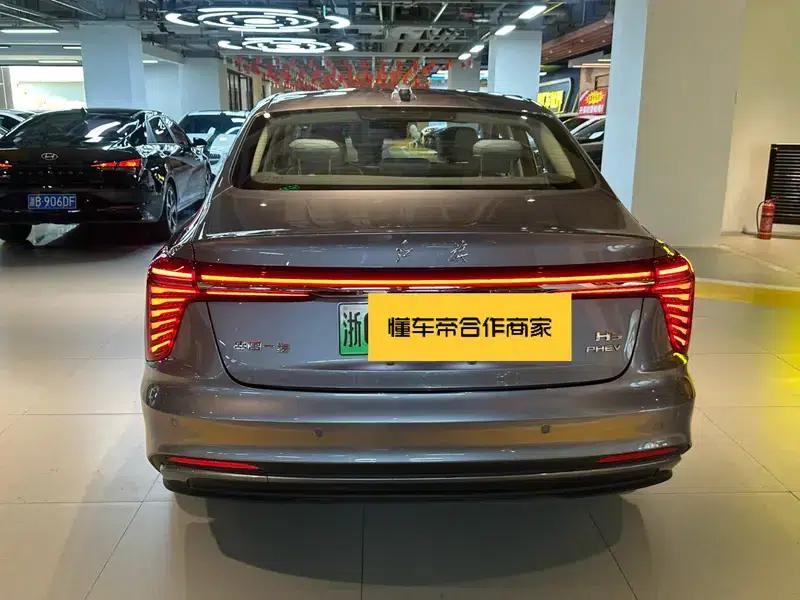 Hongqi H5 PHEV 2025 Model 170 Super Hybrid — миниатюра 5
