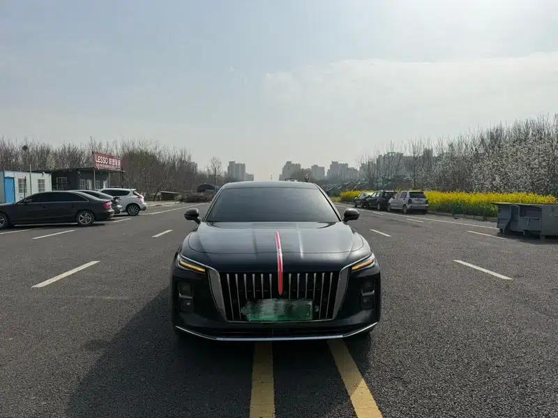 Hongqi H5 PHEV 2025 130 Super Hybrid Edition — миниатюра 2