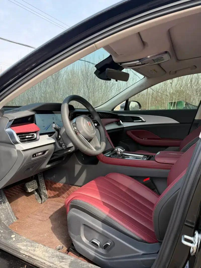 Hongqi H5 PHEV 2025 130 Super Hybrid Edition — миниатюра 7