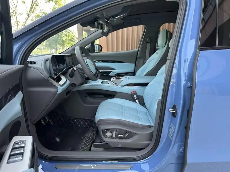 Hongqi Tiangong 08 2025 730 Rear-Wheel Drive Smart Selection Edition — миниатюра 15
