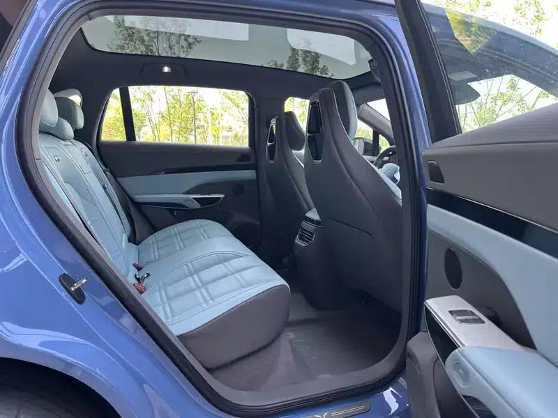 Hongqi Tiangong 08 2025 730 Rear-Wheel Drive Smart Selection Edition — миниатюра 20