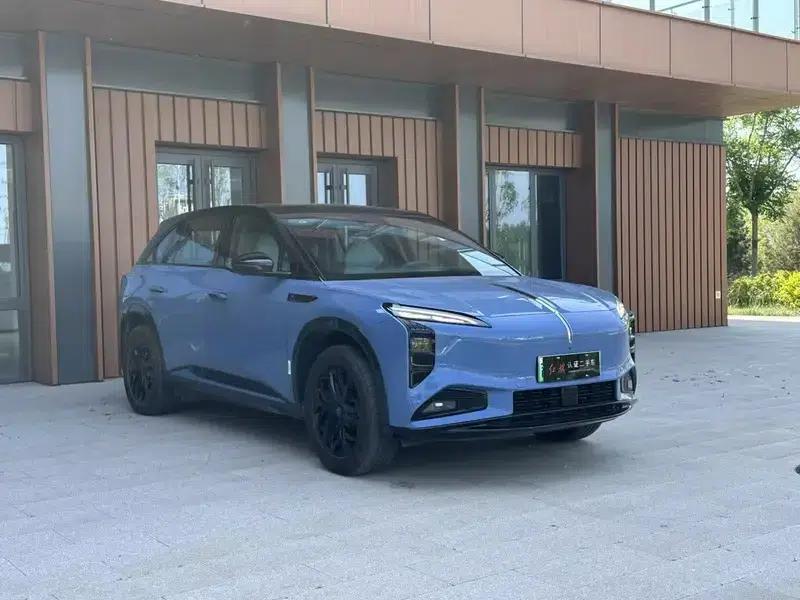 Hongqi Tiangong 08 2025 730 Rear-Wheel Drive Smart Selection Edition — миниатюра 3