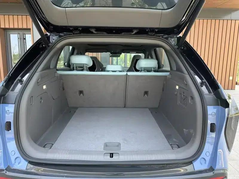 Hongqi Tiangong 08 2025 730 Rear-Wheel Drive Smart Selection Edition — миниатюра 21