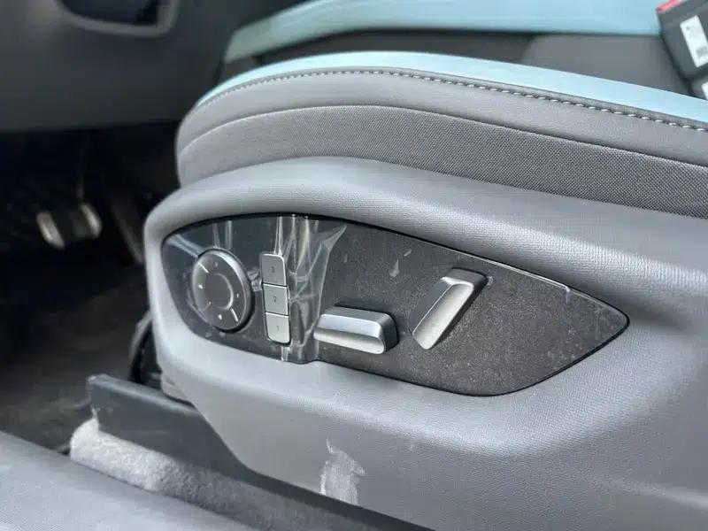 Hongqi Tiangong 08 2025 730 Rear-Wheel Drive Smart Selection Edition — миниатюра 10