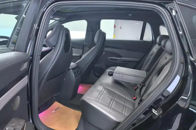 Hongqi Tiangong 08 2025 680 Ultra 4WD Edition — миниатюра 15