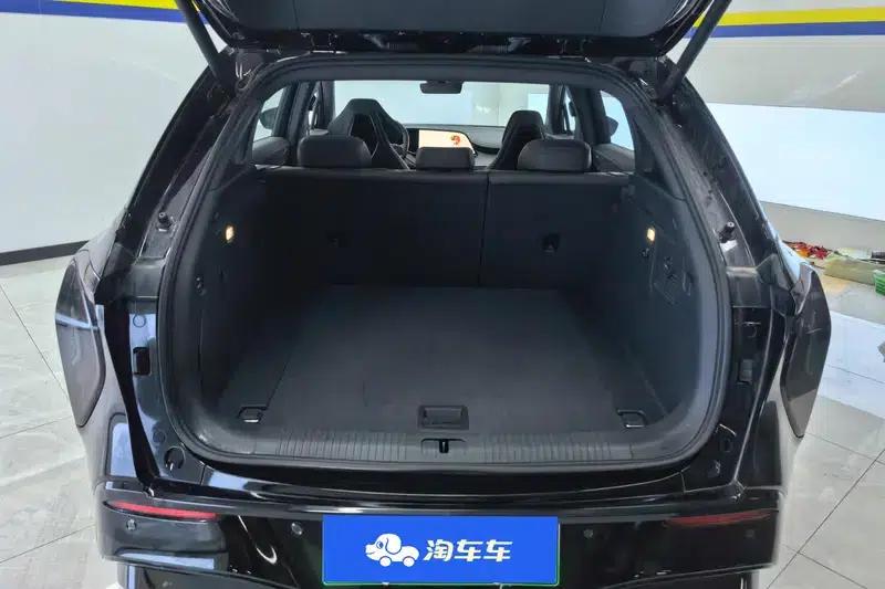 Hongqi Tiangong 08 2025 680 Ultra 4WD Edition — миниатюра 16