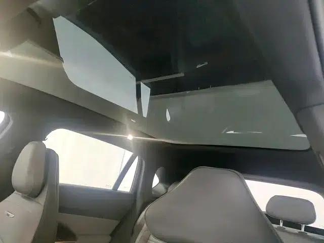 Hongqi Tiangong 08 2025 Model, 4WD, 5-seater, Pure Electric, Factory Customized Edition — миниатюра 19