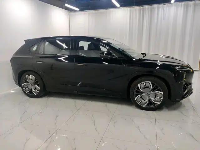 Hongqi Tiangong 08 2025 Model, 4WD, 5-seater, Pure Electric, Factory Customized Edition — миниатюра 8