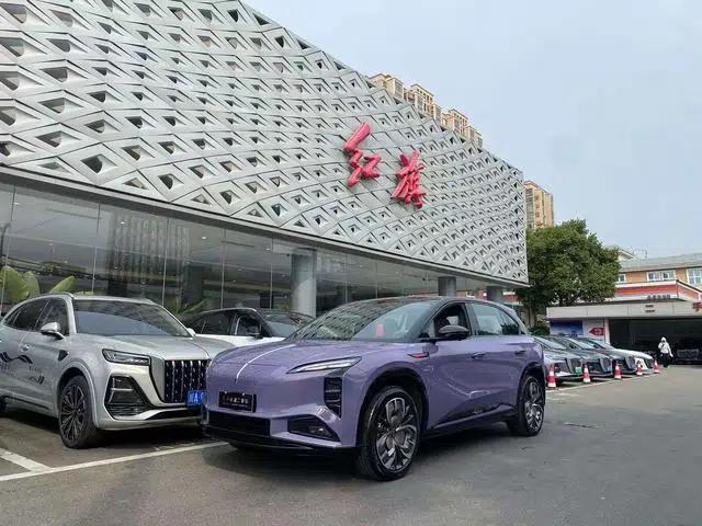 Hongqi Tiangong 08 2025 680 Ultra 4WD Edition