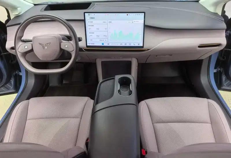 Hongqi Tiangong 05 2025 750 Smart Selection Edition — миниатюра 7