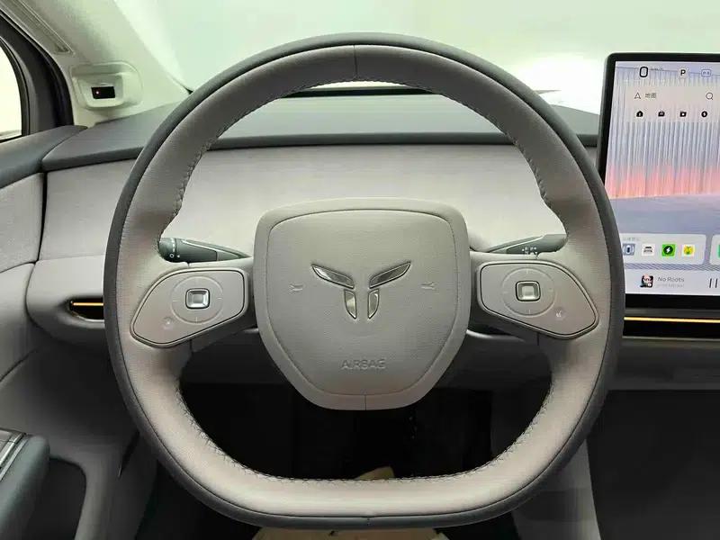 Hongqi Tiangong 05 2025 750 Smart Selection Edition — миниатюра 16