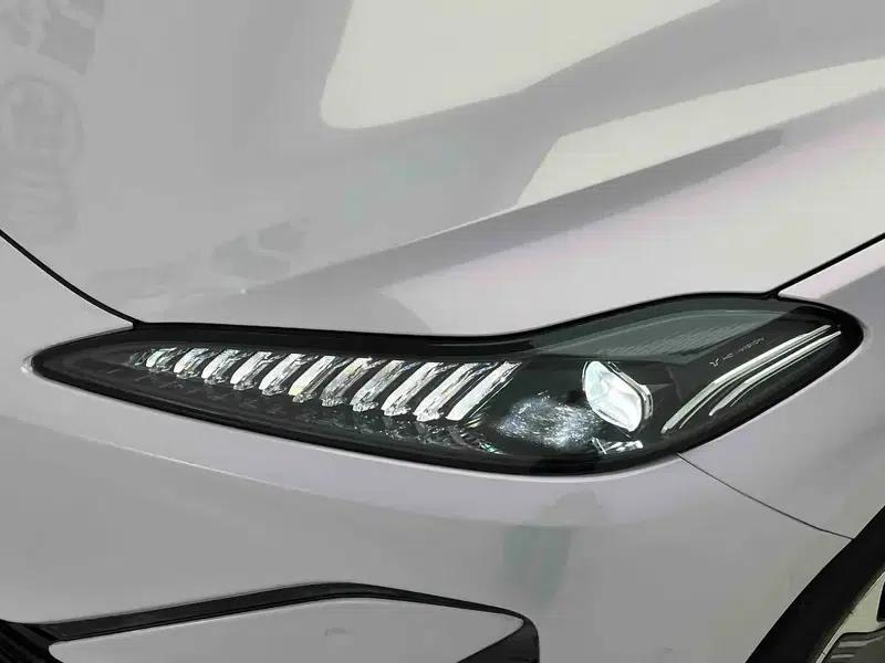 Hongqi Tiangong 05 2025 750 Smart Selection Edition — миниатюра 8