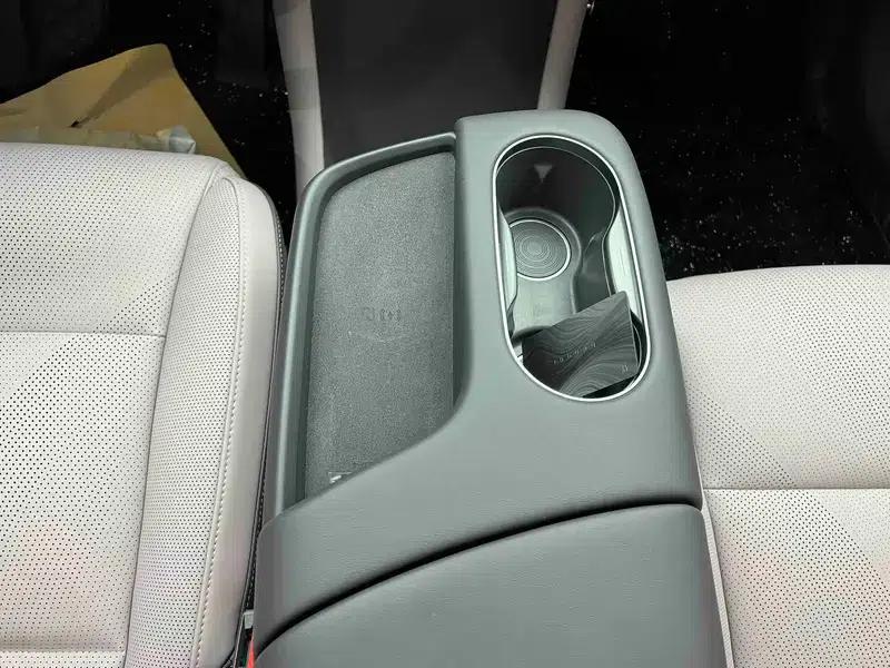Hongqi Tiangong 05 2025 750 Smart Selection Edition — миниатюра 10
