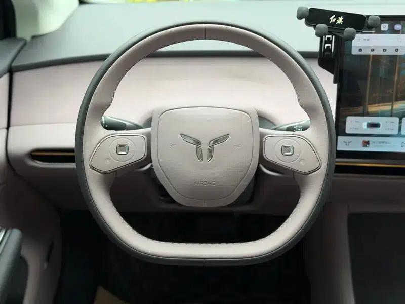 Hongqi Tiangong 05 2025 Model 550 Edition — миниатюра 16