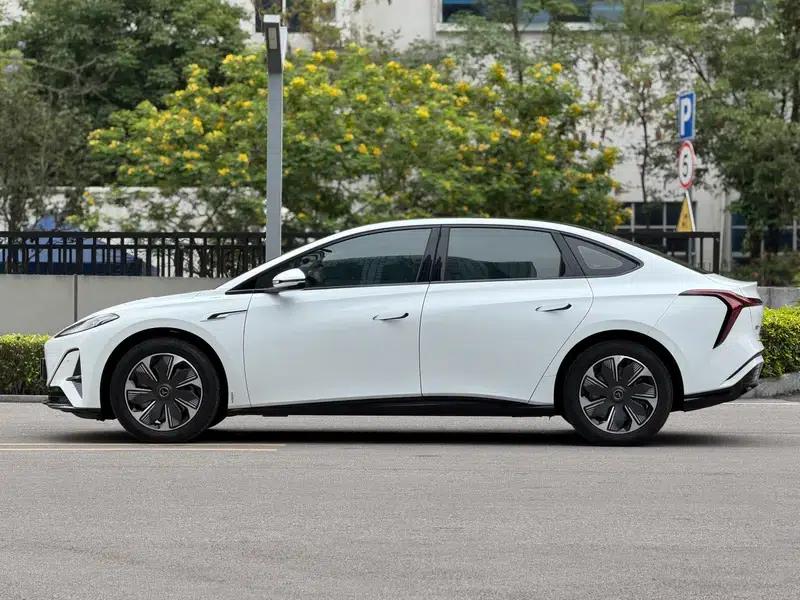 Hongqi Tiangong 05 2025 Model 550 Edition — миниатюра 4