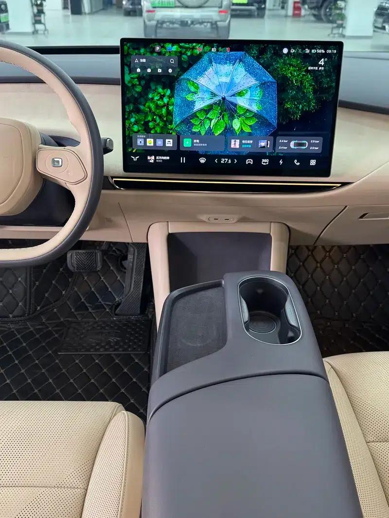 Hongqi Tiangong 05 2025 Model 550 Edition — миниатюра 6