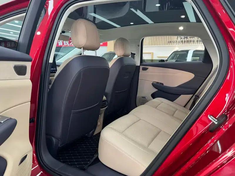 Hongqi Tiangong 05 2025 Model 550 Edition — миниатюра 10