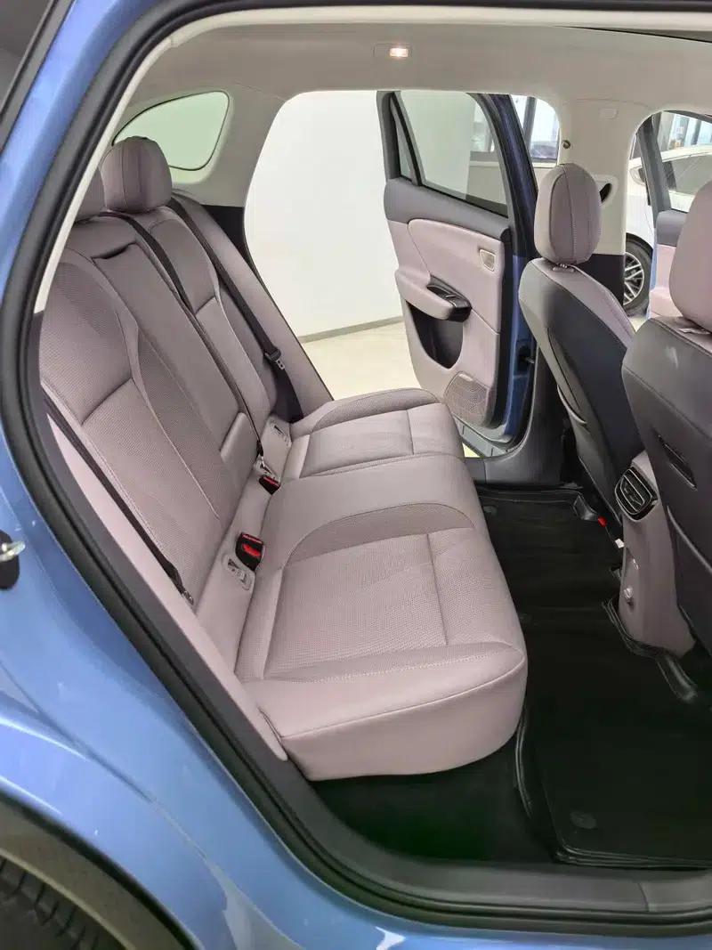 Hongqi Tiangong 06 2025 660 AWD Smart Selection Edition — миниатюра 7